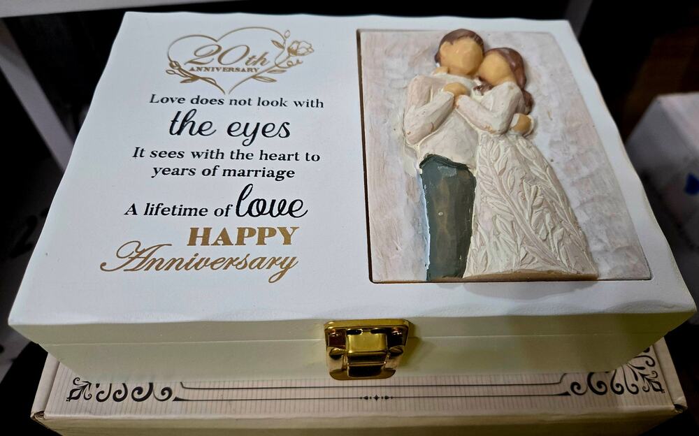 20th Anniversary Wooden Keepsake Box Photo Frame Jewelry Memory Box Gift